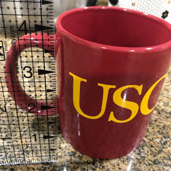 USC ROSSIER SCHOOL OF EDUCATION MUG - Picture 6 of 6